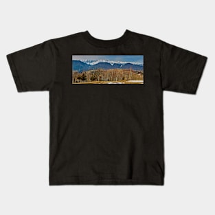 Mountain range and trees Kids T-Shirt